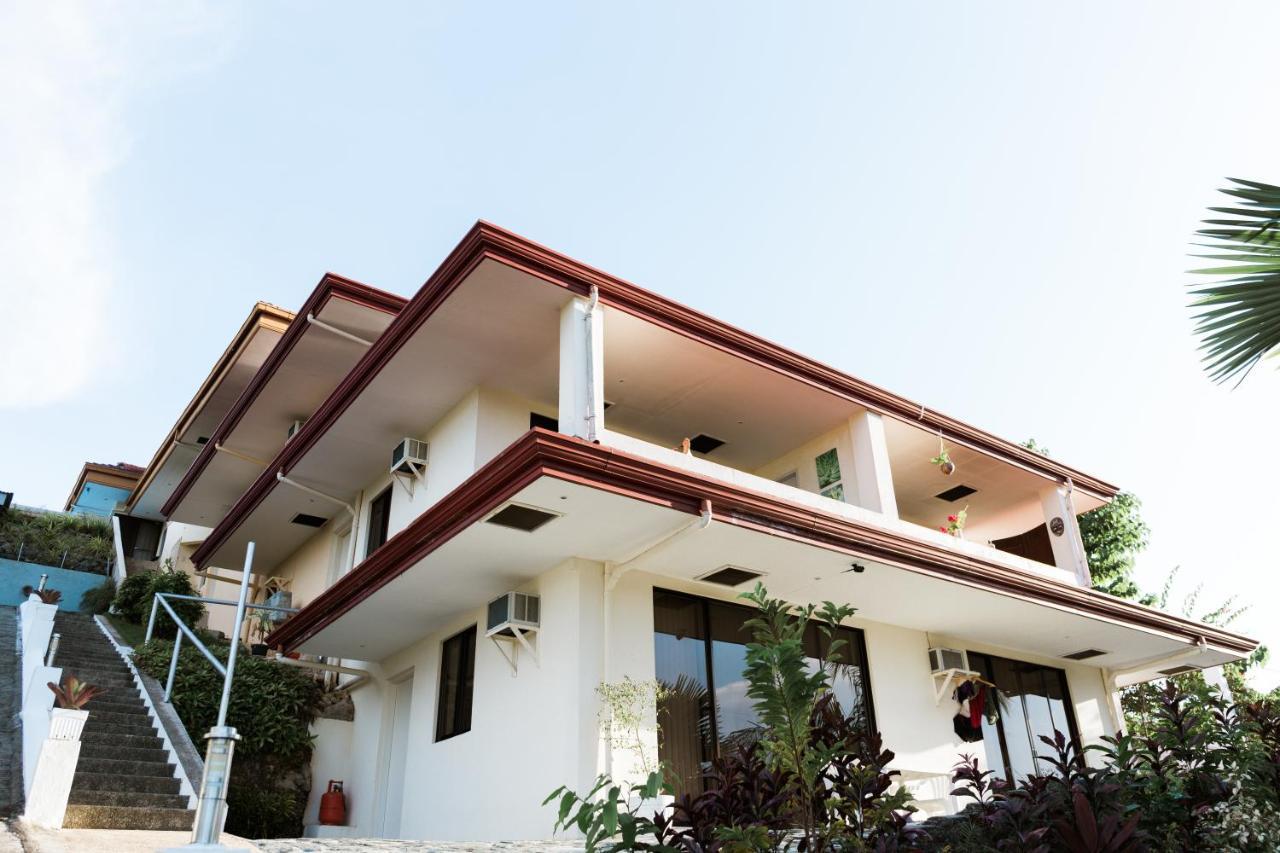 Seaview Hills Luxury Apartments & Rooms Dauis Eksteriør billede