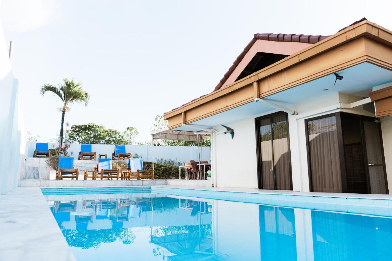 Seaview Hills Luxury Apartments & Rooms Dauis Eksteriør billede